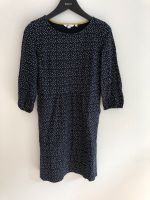 Kleid mit Sternen NP 130€ Nordrhein-Westfalen - Korschenbroich Vorschau