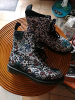 Dr. Martens, 8 Loch; Gr. 38; NEU! florales Muster; fester Stoff Hessen - Fulda Vorschau