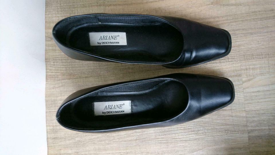 Pumps von Deichmann Größe 38 schwarz in Ehningen