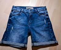 Clockhouse Jeanshose kurz Damen Bermuda Größe 34 blau Hessen - Haunetal Vorschau