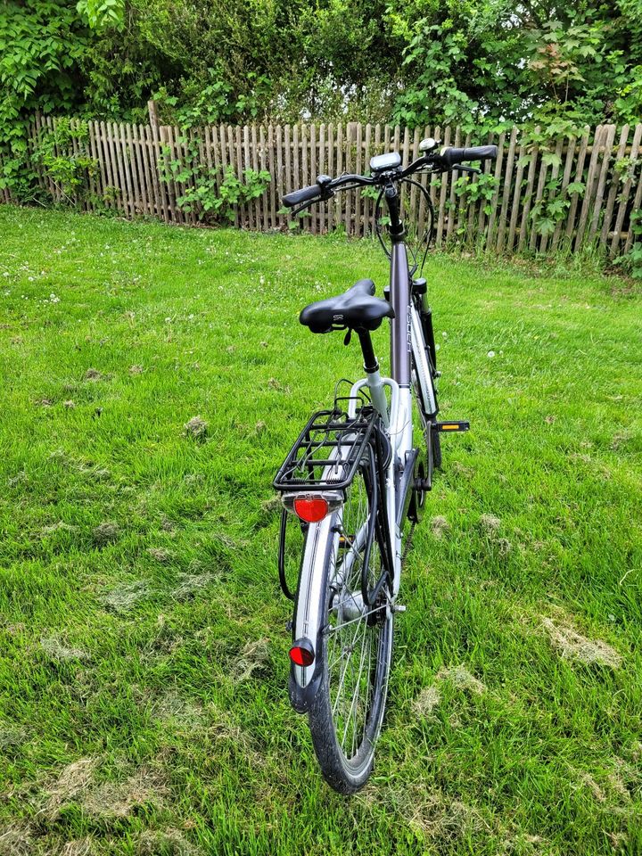 E-Bike Damenrad 28" in Nordstemmen