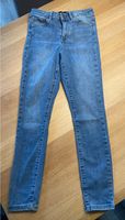 Jeans Vero Moda Gr. XS/ L30 Niedersachsen - Hameln Vorschau