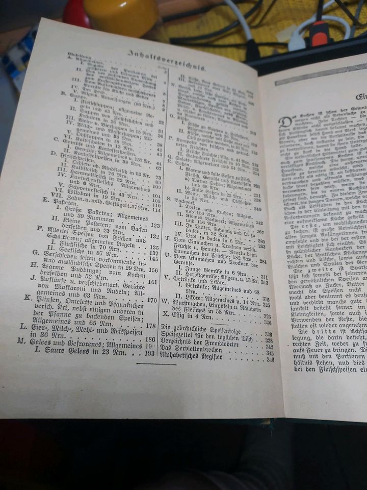 Kochbuch für gewöhnliche und feine Küche ca 1933 in Berlin