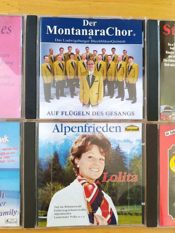 CDs Stefanie Hertel Montana Chor Lolita usw. in Kappel-Grafenhausen