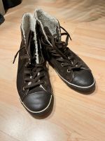 Braune, flache converse Winterschuhe Baden-Württemberg - Bietigheim Vorschau