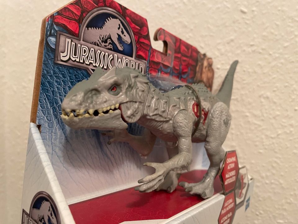 Jurassic world indominus rex figur in Wuppertal