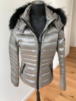 Super Damen Daunenjacke Frieda und Freddies Gr. 38 Silber Bayern - Straubing Vorschau