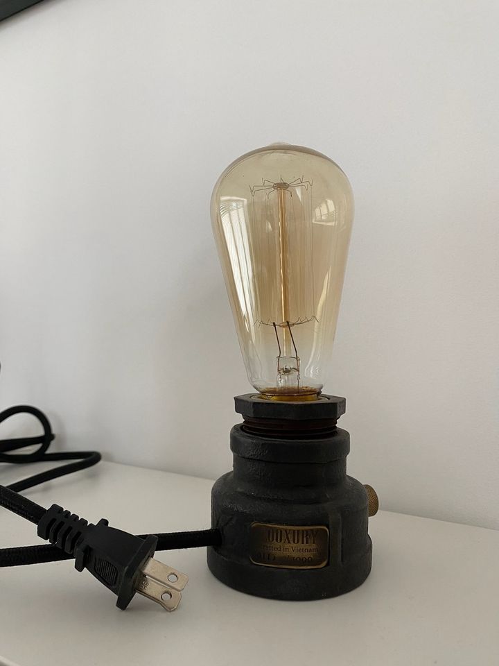 Tischlampe aus Vietnam Retro Lampe Industrial Looxury in Kempen