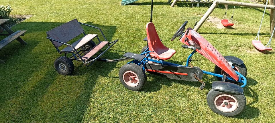 Berg Go Kart mit Kutschenanhänger in Jennelt