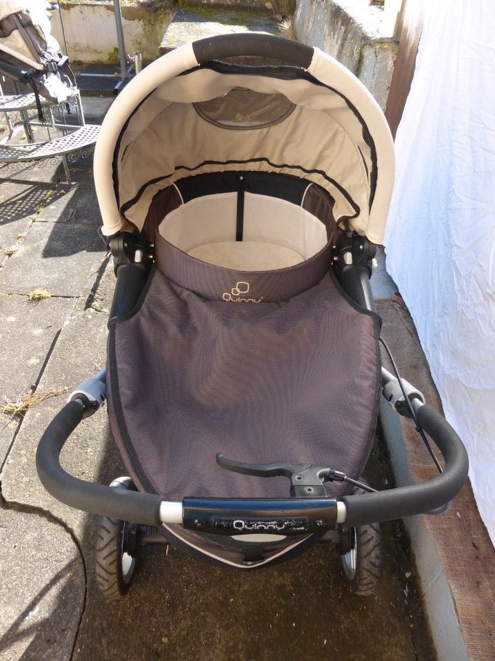 Kinderwagen in Deißlingen