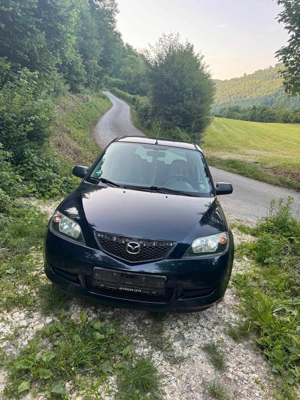 Abbildung des Autos Mazda 2 (DY) | TÜV 02&#x…