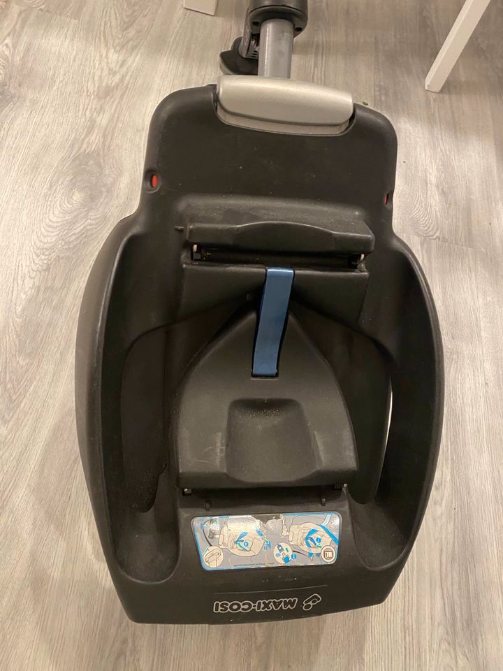 ISOFIX MAXI COSI in Berlin