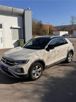 VW T-Roc DSG Style 1.5 Garantie b.2028/Winterreifen/ascot-schwarz Baden-Württemberg - Knittlingen Vorschau