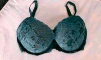 ♥️ H & M Büstenhalter BH Spitze dunkelgrün 80 D Cups Nordrhein-Westfalen - Marienheide Vorschau