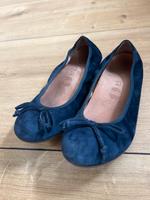 Unisa Ballerinas neuwertig Hessen - Linden Vorschau