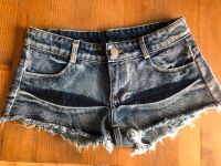 kurze Jeans Gr XS Nordrhein-Westfalen - Bergneustadt Vorschau