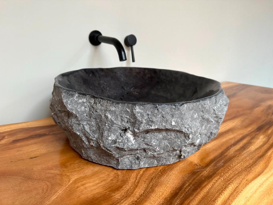 Naturstein Marmor Waschbecken Aufsatzwaschbecken 48x47 cm in Chemnitz
