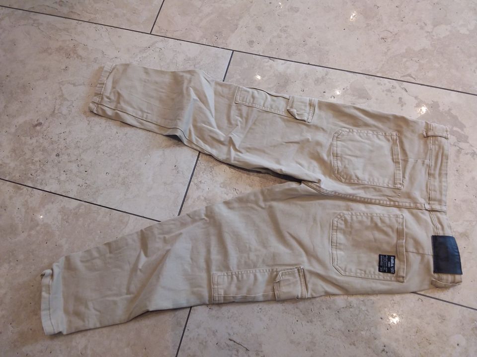 Staccato Cargo Hose beige Gr. 146 in Bruckberg bei Landshut