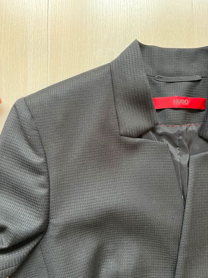 Hugo Boss Hosenanzug Gr.36, Wolle, schwarz, wie neu in München