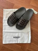 BURBERRY Slides, Badeschuhe Hessen - Fritzlar Vorschau
