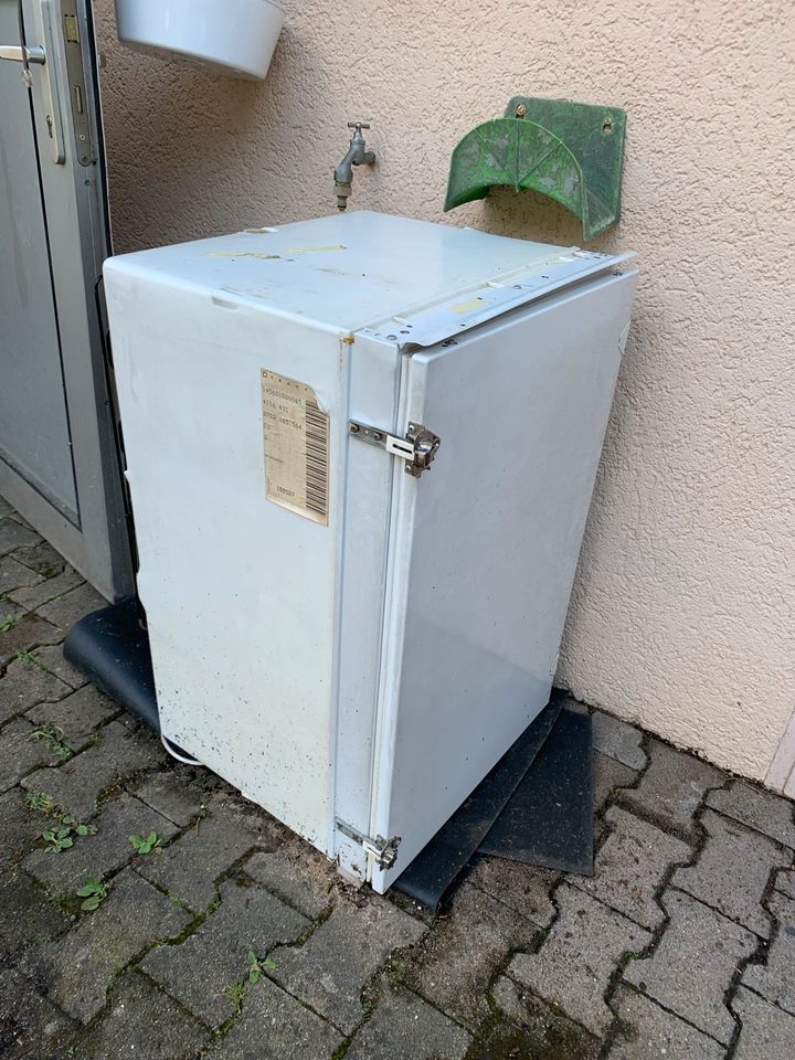 Neff Einbau Kühlschrank Defekt in Neckarsulm