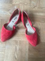 S. Oliver Ballerinas rot Gr. 37/38 wie neu süß top Bayern - Schlüsselfeld Vorschau