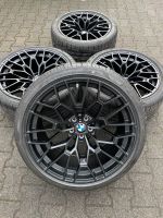 ☀️ ☀️ ☀️ DOT1923 Reifen 300km gefahren❗️Pirelli BMW M827 CSL CS Performance 19/20 Zoll M2 G87 M3 G80 G81 M4 G82 G83 RDCi Felgen Sommer Sommerräder Sommerkompletträder Sommerreifen schwarz ne Nordrhein-Westfalen - Bottrop Vorschau