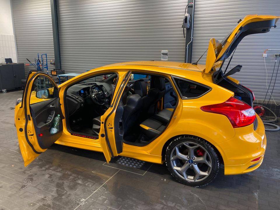 Ford Focus ST Wolf Racing Tuning in Dörzbach