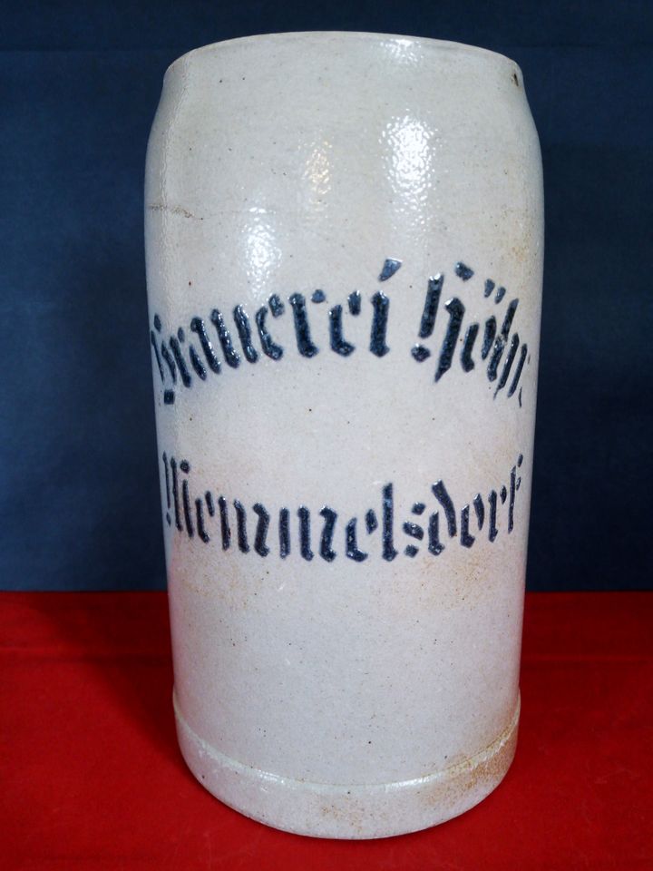 Sammler kauft alte Bierkrüge aus Bamberg und Umgebung in Bamberg