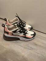 Nike AirMax 270 React Bayern - Coburg Vorschau