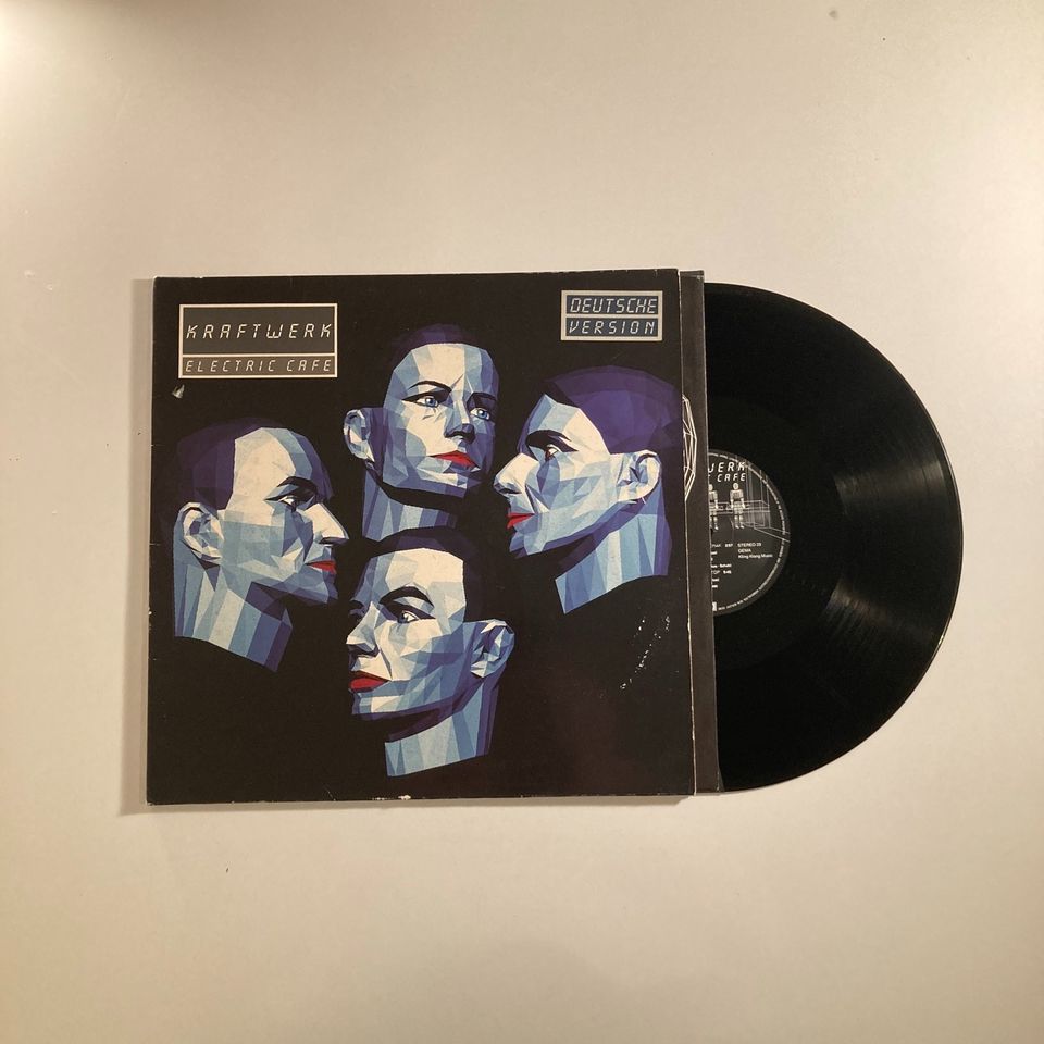 Kraftwerk Electric Cafe Vinyl LP Schallplatte 1986 in Berlin