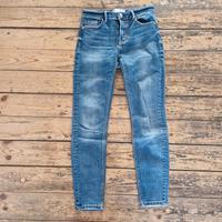stradivarius skinny Jeans Größe 36 blau Baden-Württemberg - Hohentengen Vorschau
