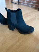 schwarze Boots/Stiefel für Damen mit Absatz Bayern - Aschaffenburg Vorschau