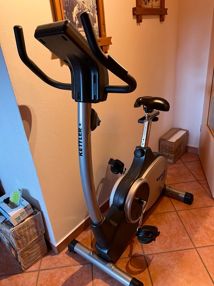 Heimtrainer Fahrrad in Zschorlau