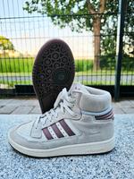Adidas Turnschuhe Gr. 40 Hessen - Messel Vorschau