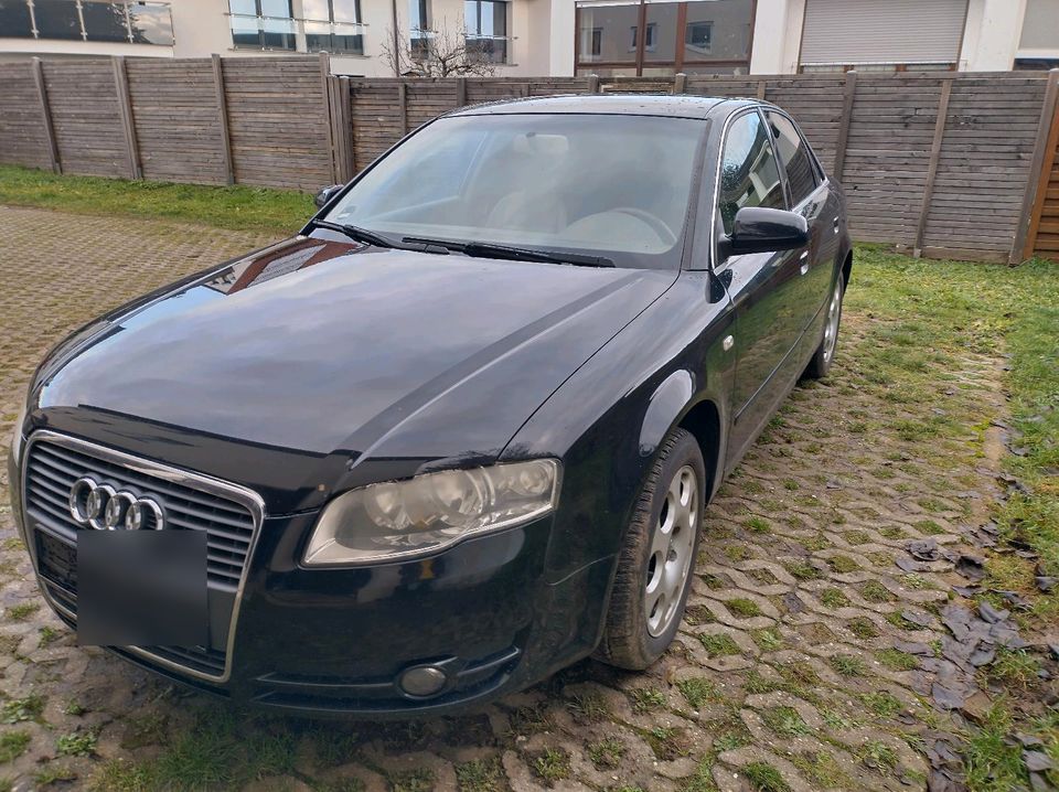 Audi A4 B7 E8 2.0 Limousine in Deckenpfronn