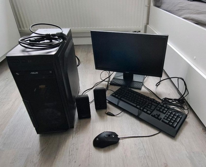 Gamer Gaming PC - kaum gelaufen in Annaberg-Buchholz