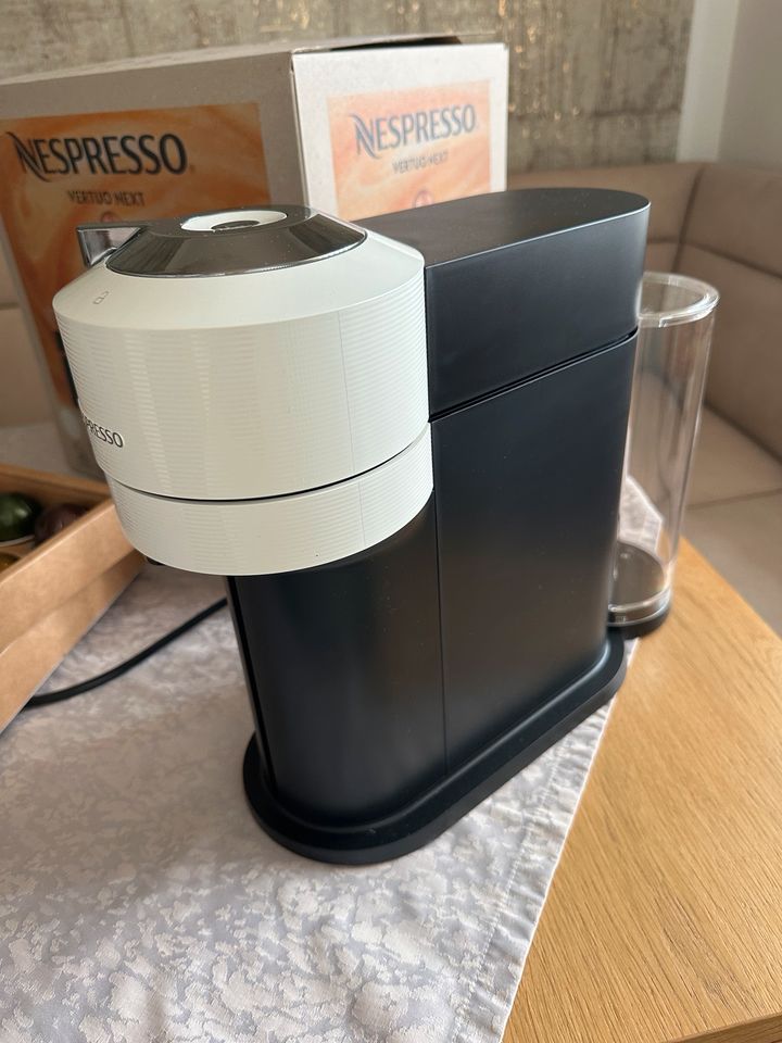 Nespresso Vertuo Next NEU inkl Kapseln Testpaket in Schwerin