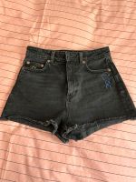 Monki Jeansshorts Neuhausen-Nymphenburg - Neuhausen Vorschau