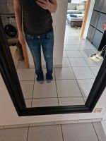 Schlaghose Umstandshose /-Jeans von H&m Mama in Größe 40 Baden-Württemberg - Ditzingen Vorschau
