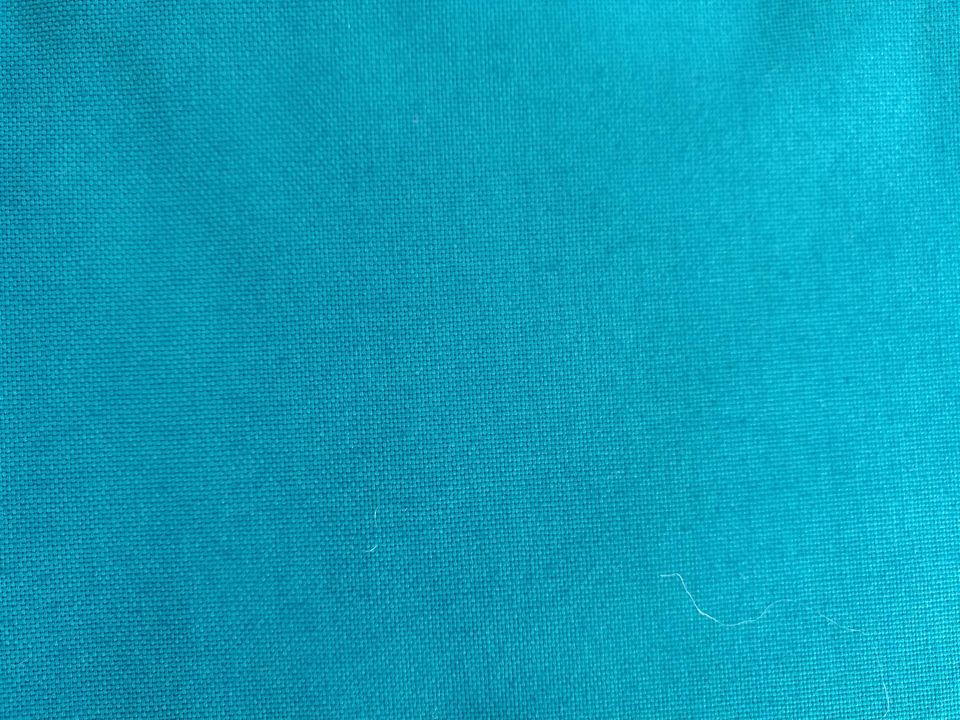 Stoffabschnitt Stoff blau einfarbig Polsterung Kissen 140x120 in Berlin