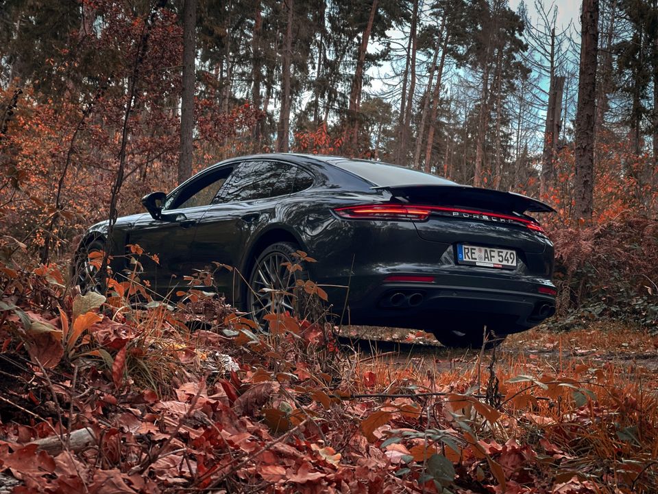 Porsche Panamera Turbo Mieten (Auto Mieten) in Herne