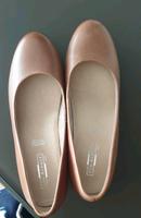 Pumps neu Leder in Gr. 36 5th Avenue Essen - Altenessen Vorschau