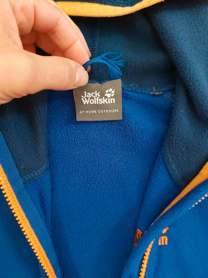 Jack Wolfskin Fleecejacke Gr. 128 Squirrel in München