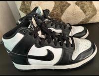 Air Jordan 1 schwarz weiß Größe 41 Nordrhein-Westfalen - Ratingen Vorschau