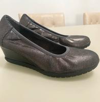 Tamaris Keil Schuhe Gr, 36 Absatzhöhe 5cm Nordrhein-Westfalen - Iserlohn Vorschau
