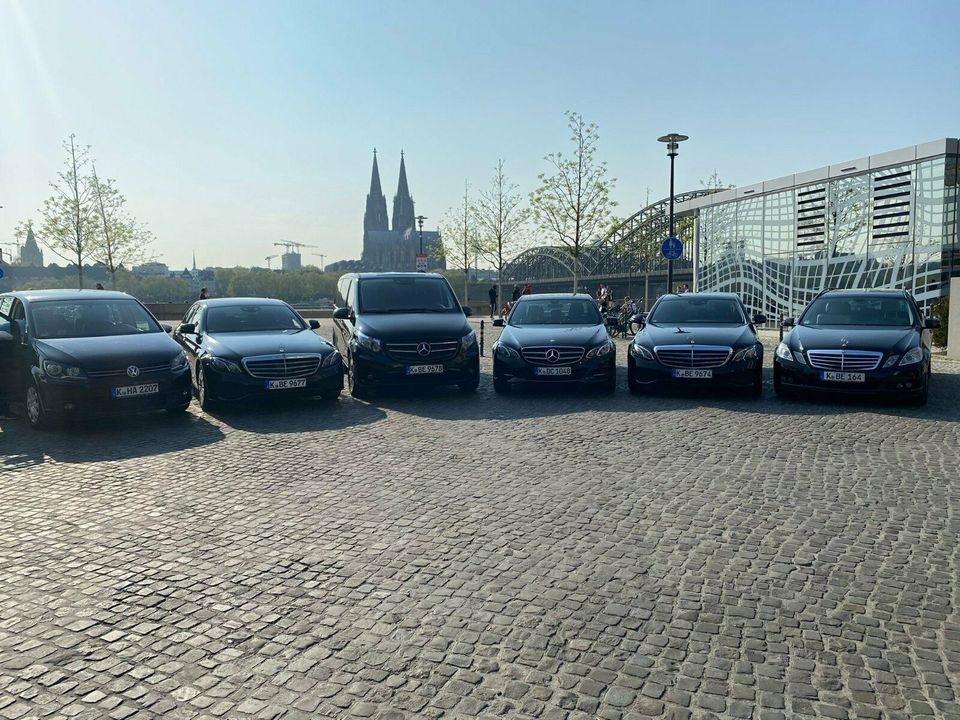 BeeCab Funkmietwagen & Flughafentransfer Taxi Shuttle Köln in Köln