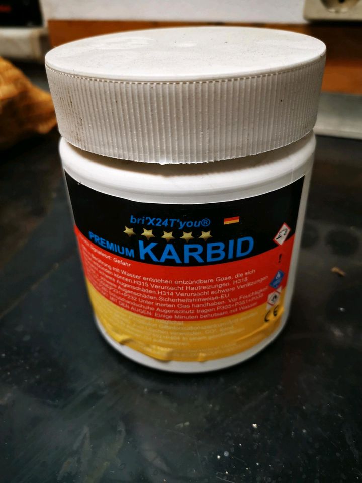6x Karbid 0,5 kg in Bernsbach 