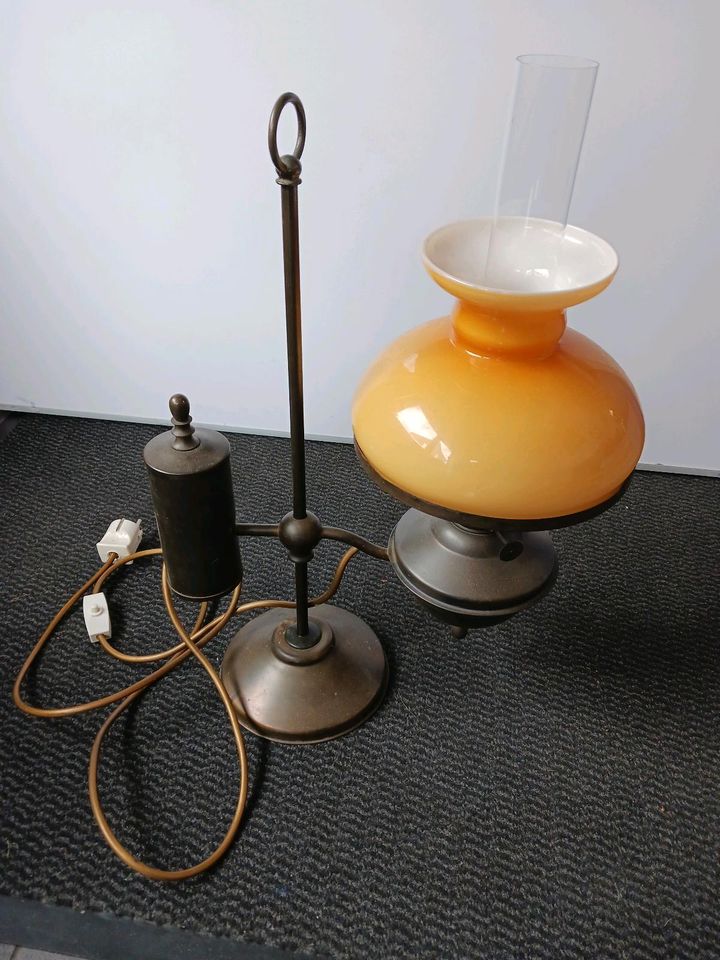 Lampe Kupfer alt in Duisburg