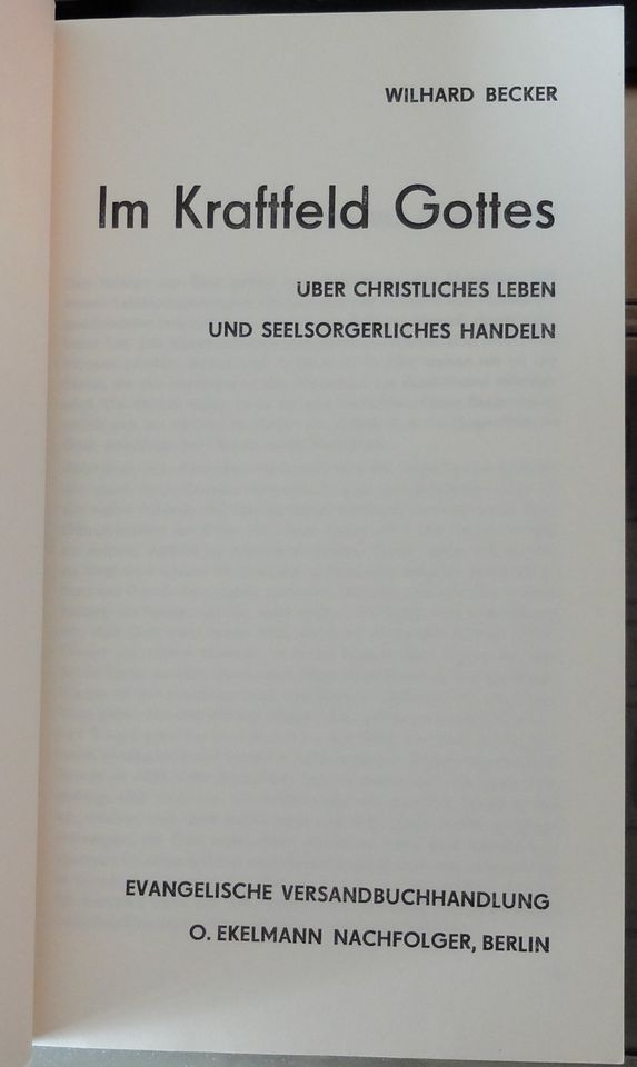 Wilhard Becker 8 christliche Bücher DDR-Ausgaben in Berlin